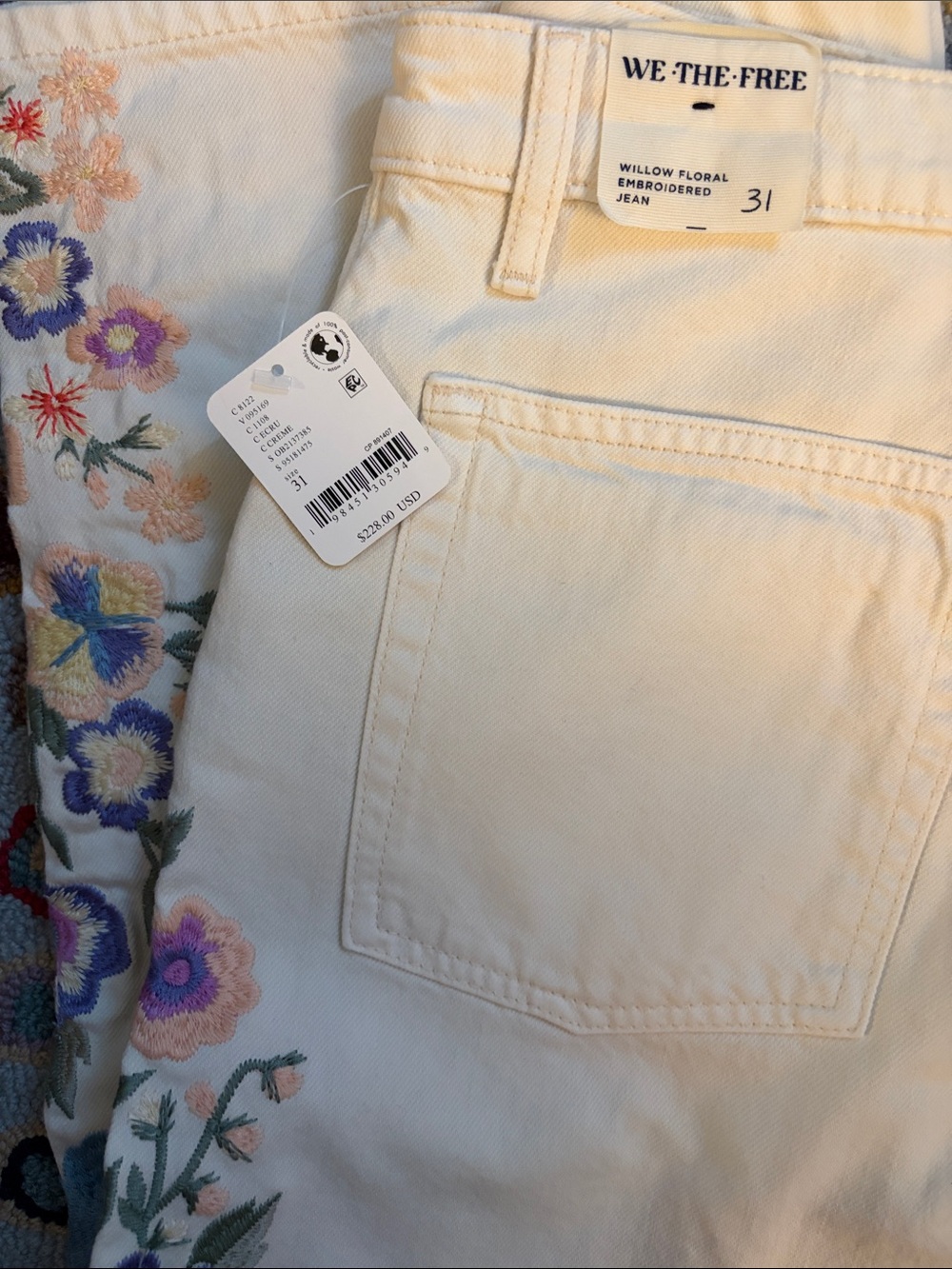 NWT We The Free Willow Floral Embroidered Jeans - Picture 6 of 10
